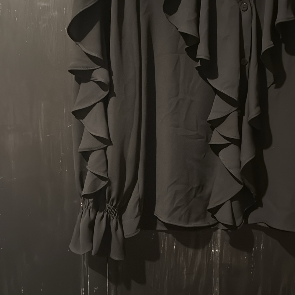 Zara Black Ruffled Blouse - Picture 3 of 9
